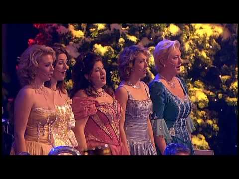 Gesú Bambino sung by Carla Maffioletti