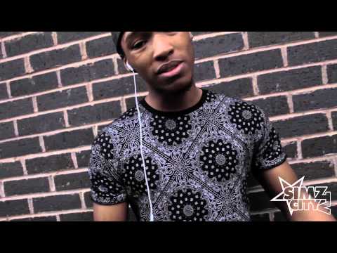 Bluesz - Freestyle [@Jay_Essentsz] #SIMZCITYTV
