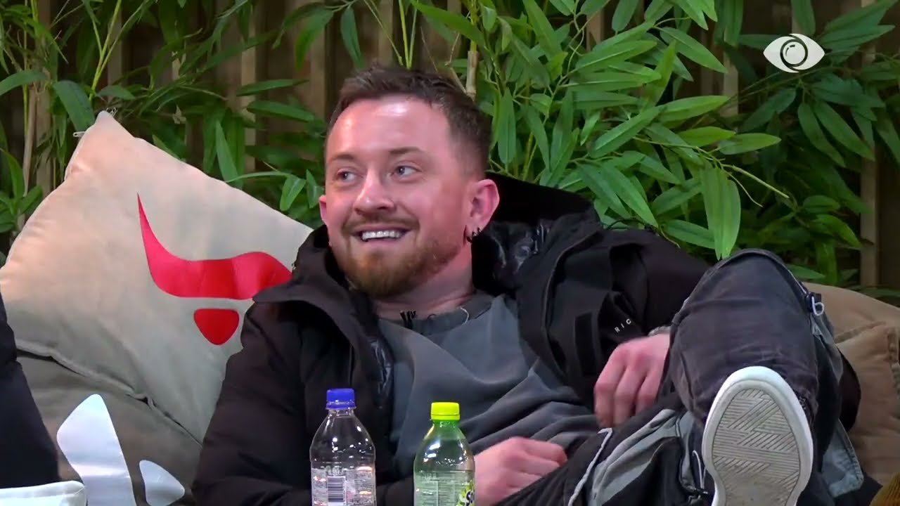 “Nuk ofendohem nga ty sepse nuk ke kapacitet”/ Tiri vijon debatin me Jozin