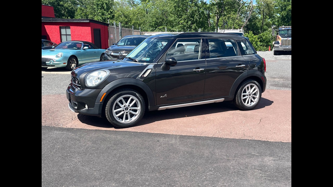 2015 MINI Countryman Cooper S ALL4 - Video