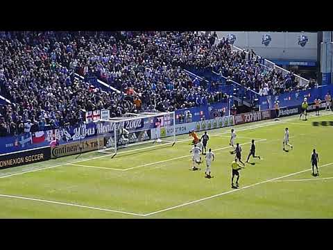 Carlos Vela of LAFC scores on a penalty kick against the Montreal Impact 4/21/18