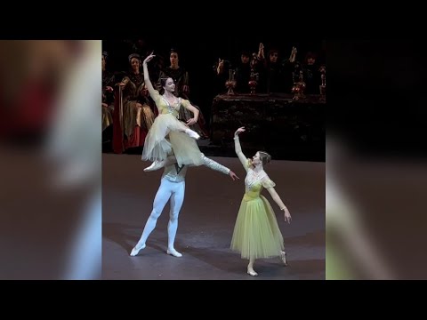 Maria Koshkaryova and Sofya Valiullina (Debut) - Swan Lake Pas de Trois, Bolshoi Theatre