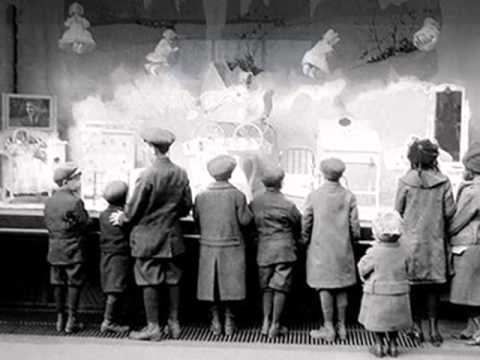 The Rhythmic Eight - FACES AT THE WINDOW - 1928