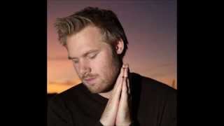 Mark Blomsteel - Someone Somewhere Tonight video