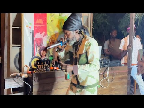 Steve Machete Is One Of Reggae's Best Vocalists | Live Performance @ RubADub Tuesday | MUST WATCH❗