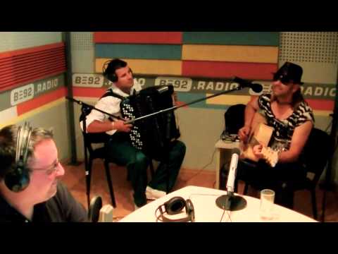 BIZAR BAZAR - M'ndra mja (Live @BrakusOd3do5)