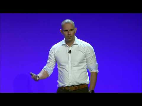 VMworld 2017 CNA1699BU - Running Docker on Your Existing Infrastructure with vSphere Integrated