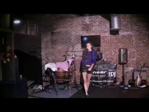 12.5.2009 The Curve Runway Fashion Show by Human Error @ Little Tokyo