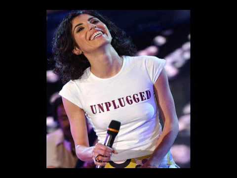 Videoclip de Ho Voglia Di Ricominciare (Intro - R.O.L.) — Giorgia