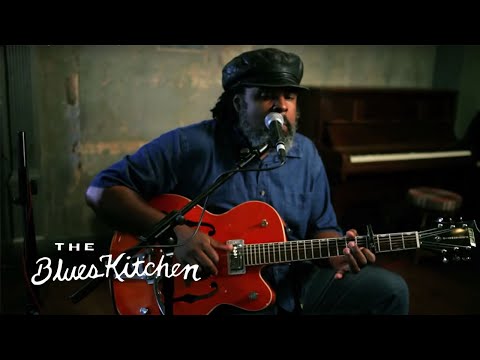 Alvin Youngblood Hart -- Big Mama's Door [The Blues Kitchen Sessions]