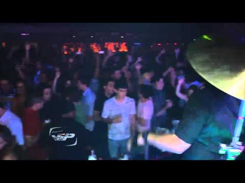 E-Strings em Novo Show