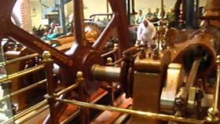 preview picture of video 'Kew Bridge Steam Museum Infernal Combustion Weekend: Rotative Engines'