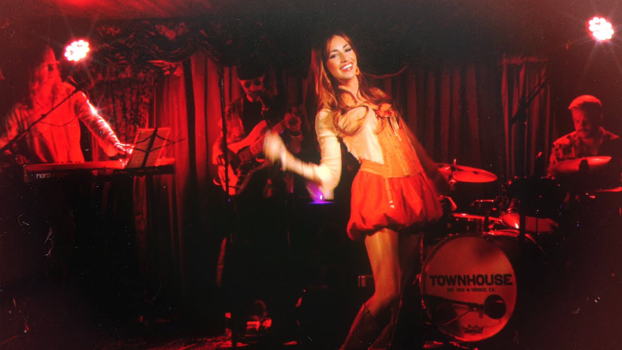 Promotional video thumbnail 1 for Live Music by Valeree
