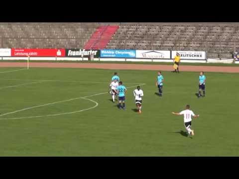 Narciel Mbuku trifft zum 2:0 (1.FC Frankfurt gegen 1.FC Neubrandenburg 04)