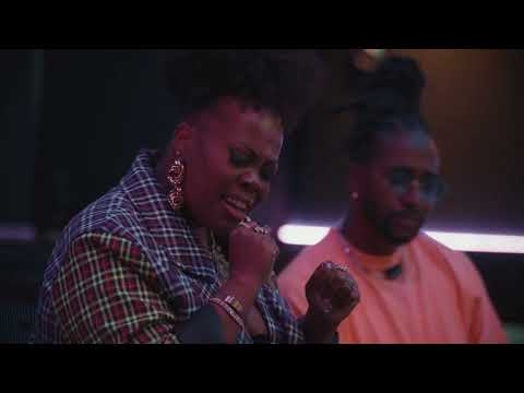 Omarion, Riley - Waiting