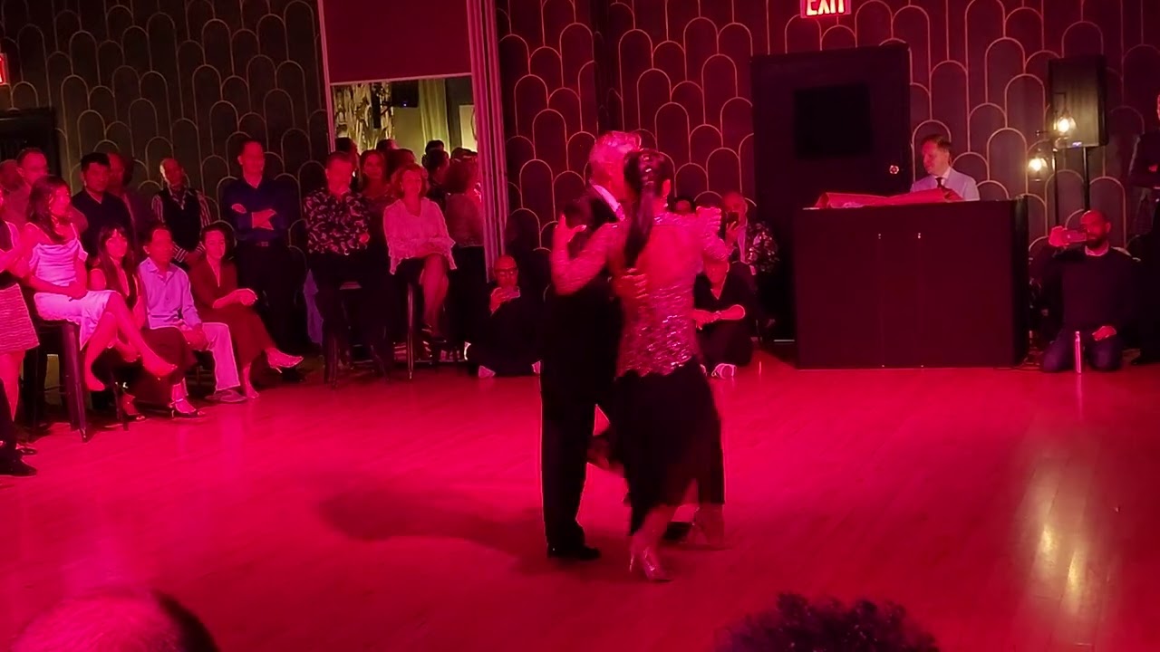 Argentine tango: Paloma Berrios & Maximiliano Alvarado - Flor de Montserrat