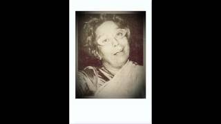 Shamshad Begum - Hato Jao Pare - Nishana (1950) - YouTube