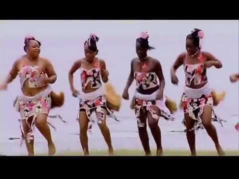 amandine oloumi a mpugu ampiè