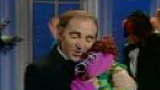 Muppet Show. Charles Aznavour - The Old Fashioned Way