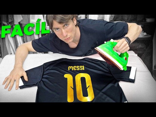 Vídeo relacionado con QCM PRODUTOS PERSONALIZADOS Camiseta de Fútbol Personalizada con tu Escudo, Nombre y Número | Mujer | Forma tu Equipo (FR/ES, Letras, S, Regular, Regular, Verde Militar)