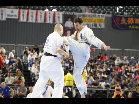 【新極真会】Court1 3rdRound1 man Maciej Mazur vs Sergei Kuriagin The 12th World Karate Championship