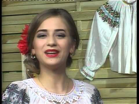 Francesca Wettengel - Mi-e dor de sat si de copilarie