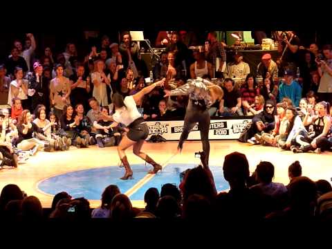 Vouge Battle StreetStar 2010