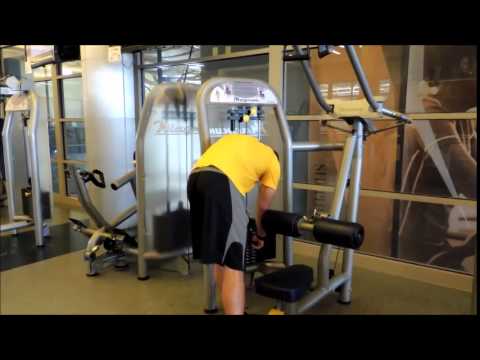 Biangular Lat Pulldown