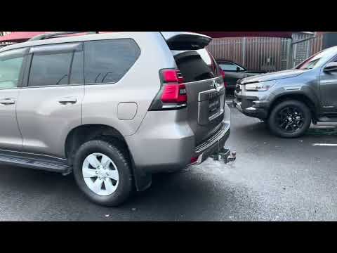 Toyota Land Cruiser 5 Seater Business Auto ( Plus - Image 2