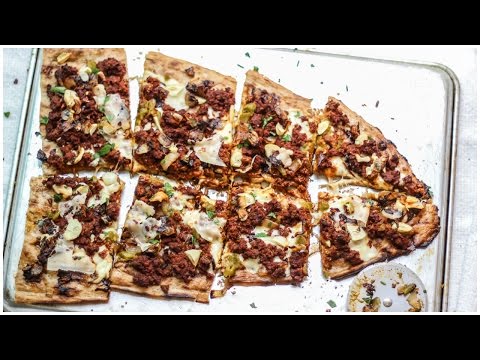 download lagu mp3 mp4 Middle Eastern Pizza, download lagu Middle Eastern Pizza gratis, unduh video klip Middle Eastern Pizza