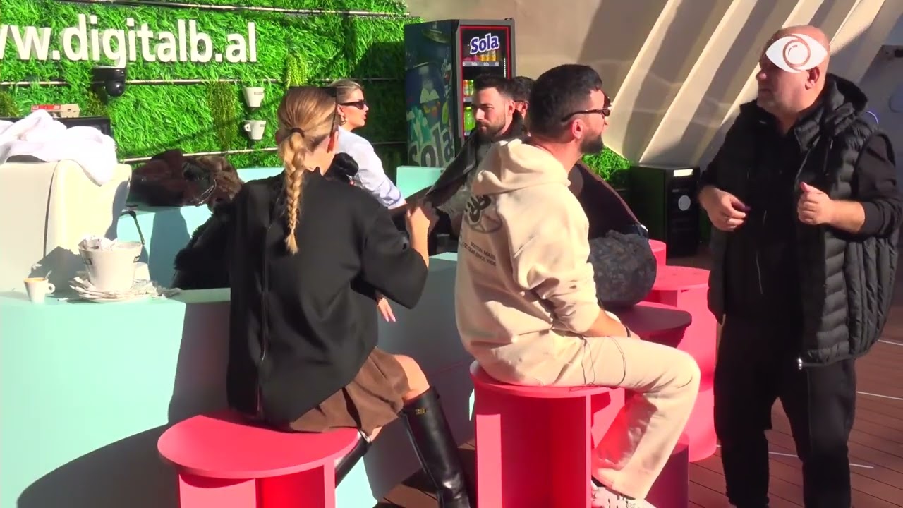 Kë ke parë afër si shok?/ Stine flet me Sabinën