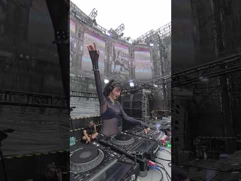 Lizzy Wang（Alter Ego) at EDC China 2025 2K