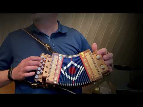 4-Finger Walzer auf dem kleinen Organetto Carletto aus Castelfidardo