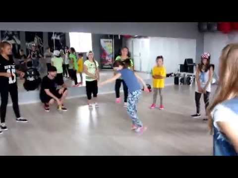 Summer Dance Camp Łomża 2014 Tole begginers class