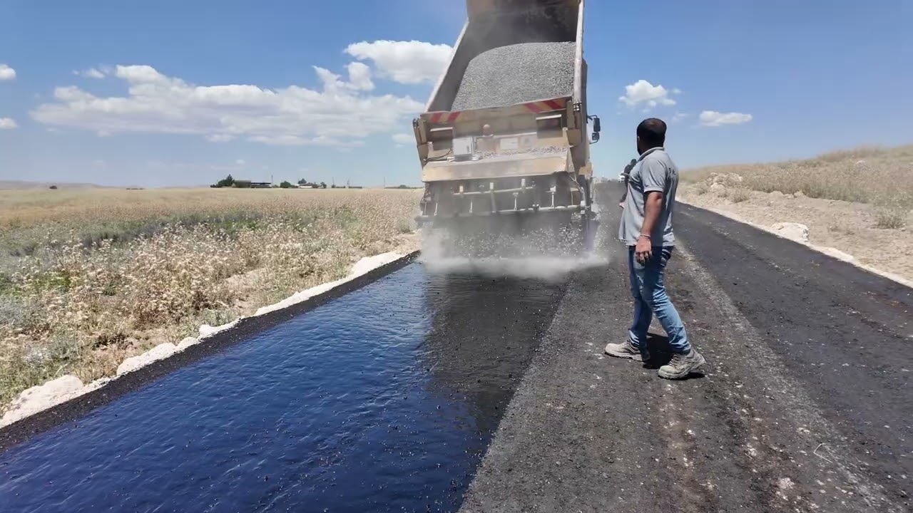 BÜYÜKŞEHİR, EYYÜBİYE KIRSALINDA YOL STANDARTLARINI YÜKSELTİYOR
