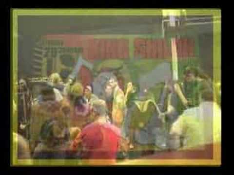 KING SHILOH SOUNDSYSTEM ft ras Iyiapo - one more dub L.O.V.E (King Earthquake) @ arnhem 20-01-2007