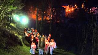 preview picture of video 'Valprato:fiaccolata al santuario di Iornea'