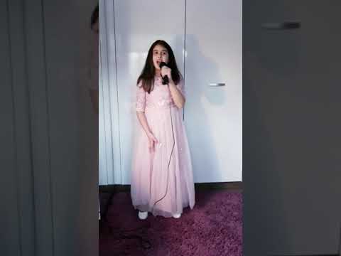 Abanico 2020: Mira Moncheva / Bulgaria / 8 y.