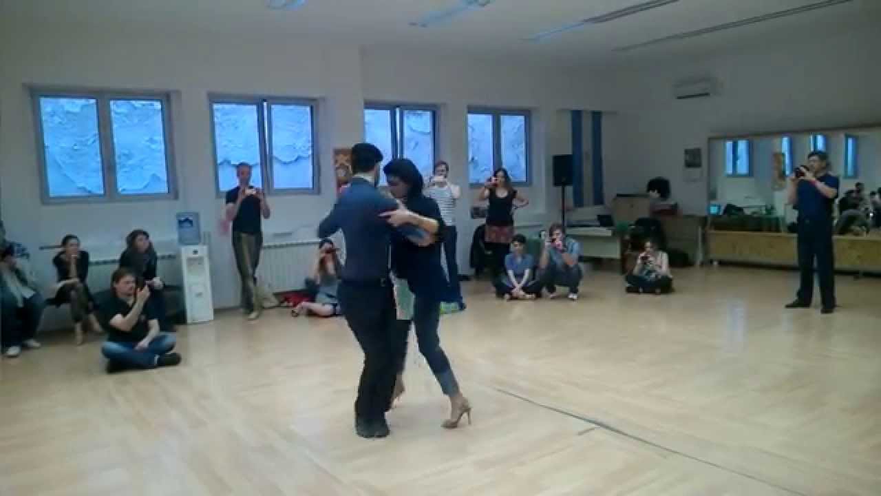 Giros, Sebastian Jimenez y Maria Ines Bogado