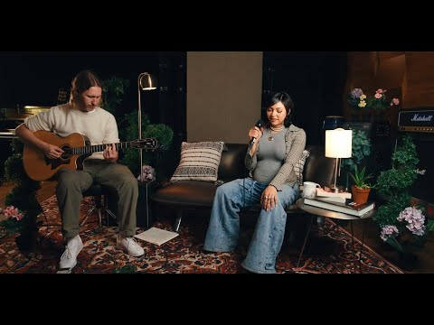 Raiche -  OMG (Live In Studio)