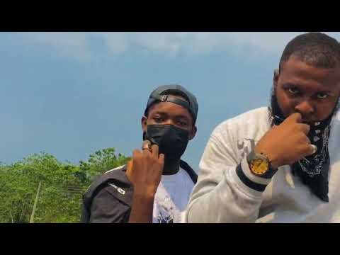 Graffiti Paintings by Alpha Metro x Sharry Don