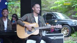 Download lagu SEBUT SAJA BAND - JOKO TINGKIR SELLY PRAWOTO - KHITANAN MUHAMMAD FARHAN AKMAL - MANTINGAN JEPARA mp3 Download lagu SEBUT SAJA BAND - JOKO TINGKIR SELLY PRAWOTO - KHITANAN MUHAMMAD FARHAN AKMAL - MANTINGAN JEPARA mp3