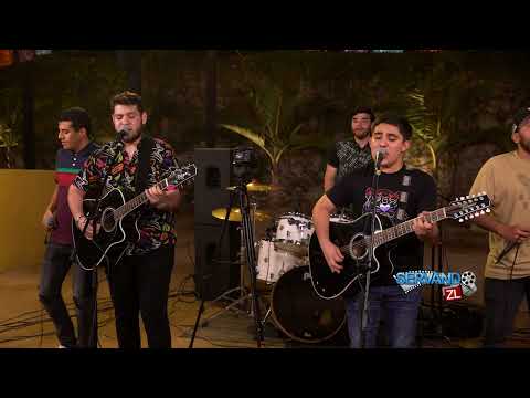 La Nueva V Ft. Los Del Arroyo - El 4 a 4rtur0 (En Vivo 2023)