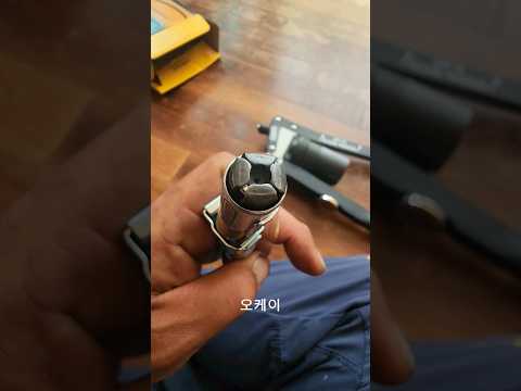 역시 최신형이 좋아 #굴삭기 #장비 #신형 #shorts