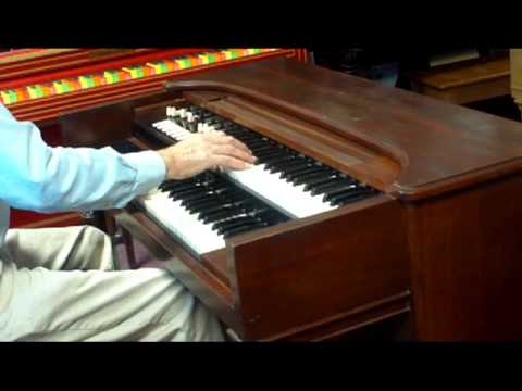 HAMMOND M3 DEMO.mp4