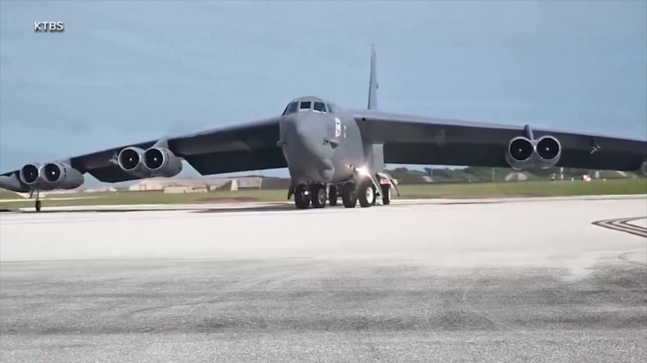 Unauthorized drone raises alarm at US Airforce base - YouTube