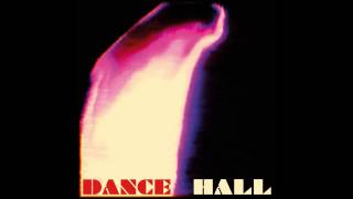 Axel and the Farmers - Dance Hall  (Album Version)