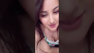 Download lagu Bigo Queen live LOVELYGIRL 😍😍 #483 #love #bigolive #live #broadcast #livestream #lovelygirl mp3