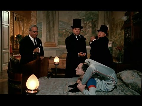 Le Comiche - Il funerale 😂 scena divertente con Renato Pozzetto e Paolo Villaggio