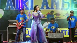 Download lagu IKIF GOYANG CEDUT-CEDUT LIHATLAH / SAWANGEN COVER - Om AIRLANGGA mp3